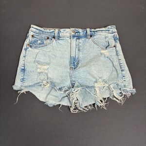 Abercrombie & Fitch The Mom Short High Rise Distressed Light Wash Shorts Size 30